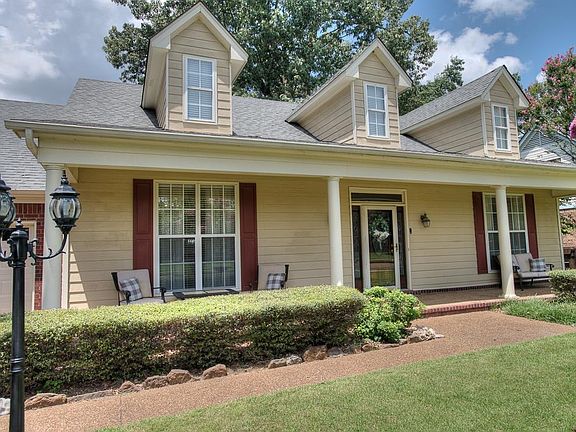 2nd image of 3625 Appling Lake Dr