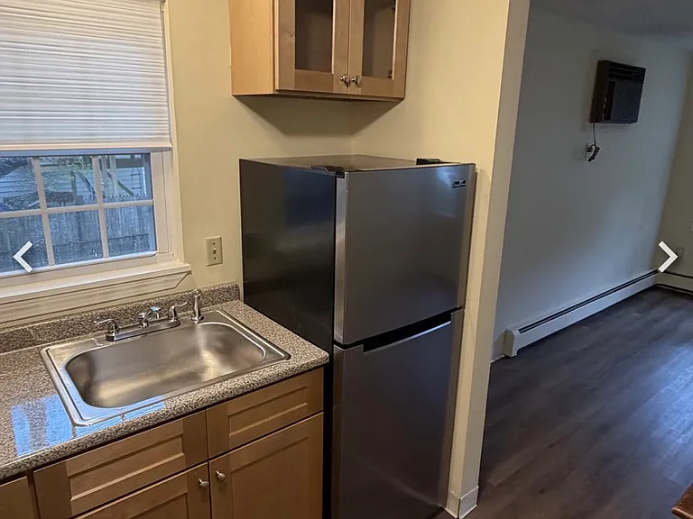 17 Blossom St #2 — Photo 15