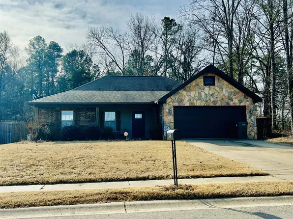 1100 Huck Finn Blvd, Redfield, AR 72132