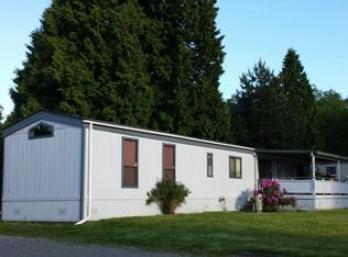 7586 Sterling Ave, Blaine, WA 98230