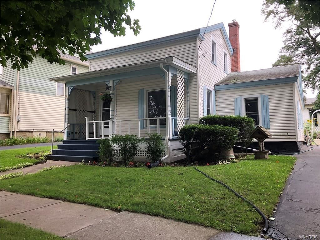 56 Myrtle St, Le Roy, NY 14482 Zillow