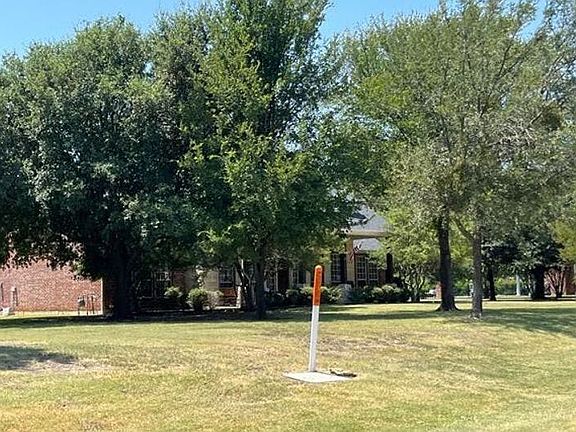 3rd image of 4504 Argyle Ln