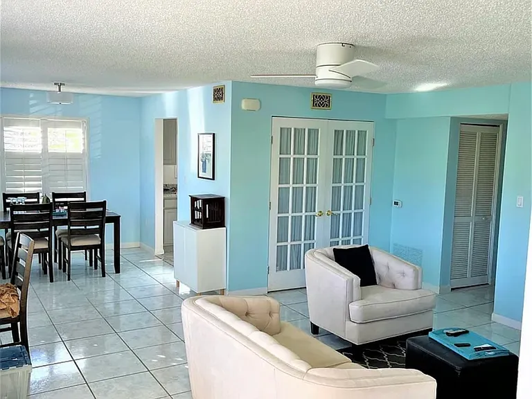 200 International Dr #606 — Photo 2