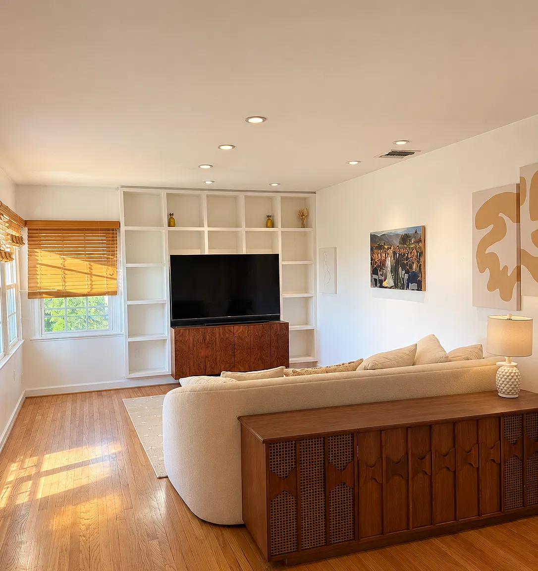 2 bed, 900 sqft, $4,850 — Photo 1