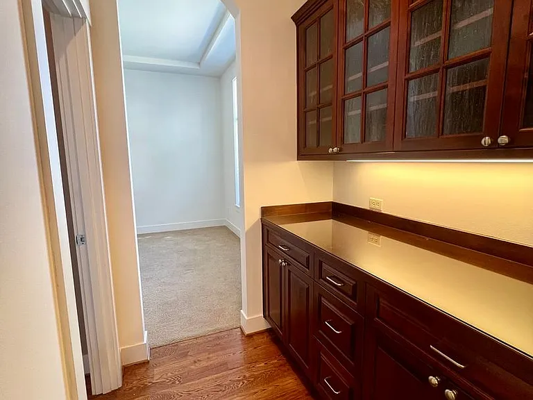 3875 Cameron Dr NE — Photo 11