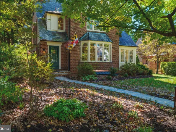 325 Broxton Rd, Baltimore, MD 21212
