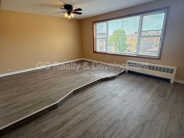 2621 W Fitch Ave #3D — Photo 2