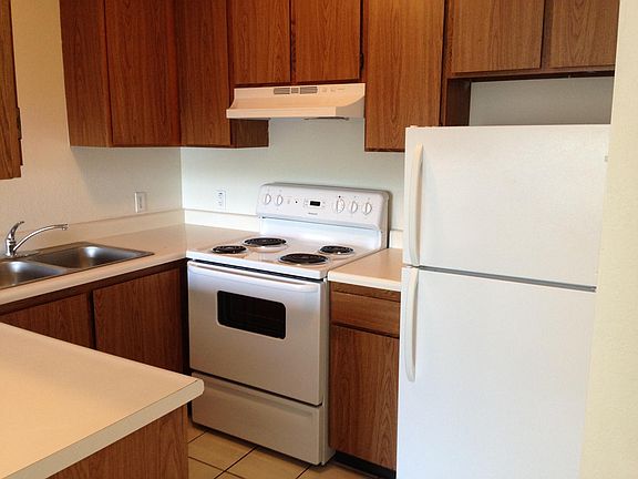3rd image of 361 N 300 W APT 303