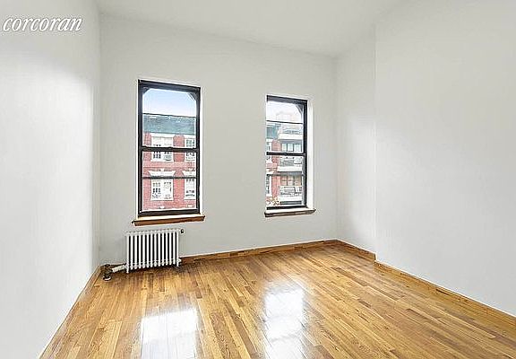 3rd image of 319 E 92nd St APT 5