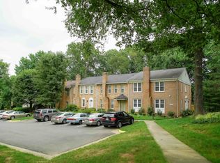 5811 Robins Nest Ct, Burke, VA 22015