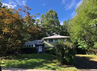 13 Cameo Ridge Rd, Monsey, NY 10952