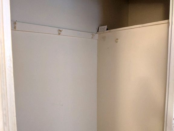 4th image of 535 W Arlington Pl #536-210