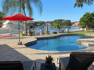 1118 Shipwatch Dr E, Jacksonville, FL 32225