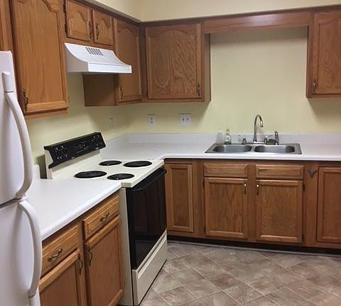 2nd image of 1017 Brittany Deanne Ln