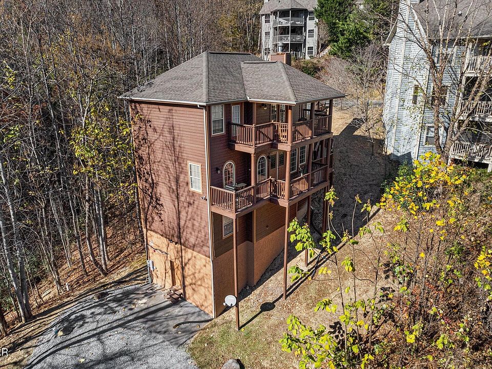 1st image of 909 Black Wolf Way