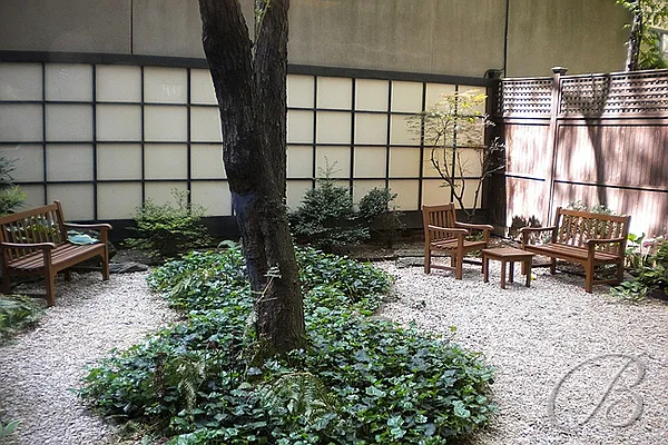 Sold by Bellmarc Realty | media 16