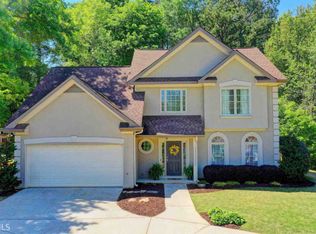 5560 Shepherds Pond, Alpharetta, GA 30004