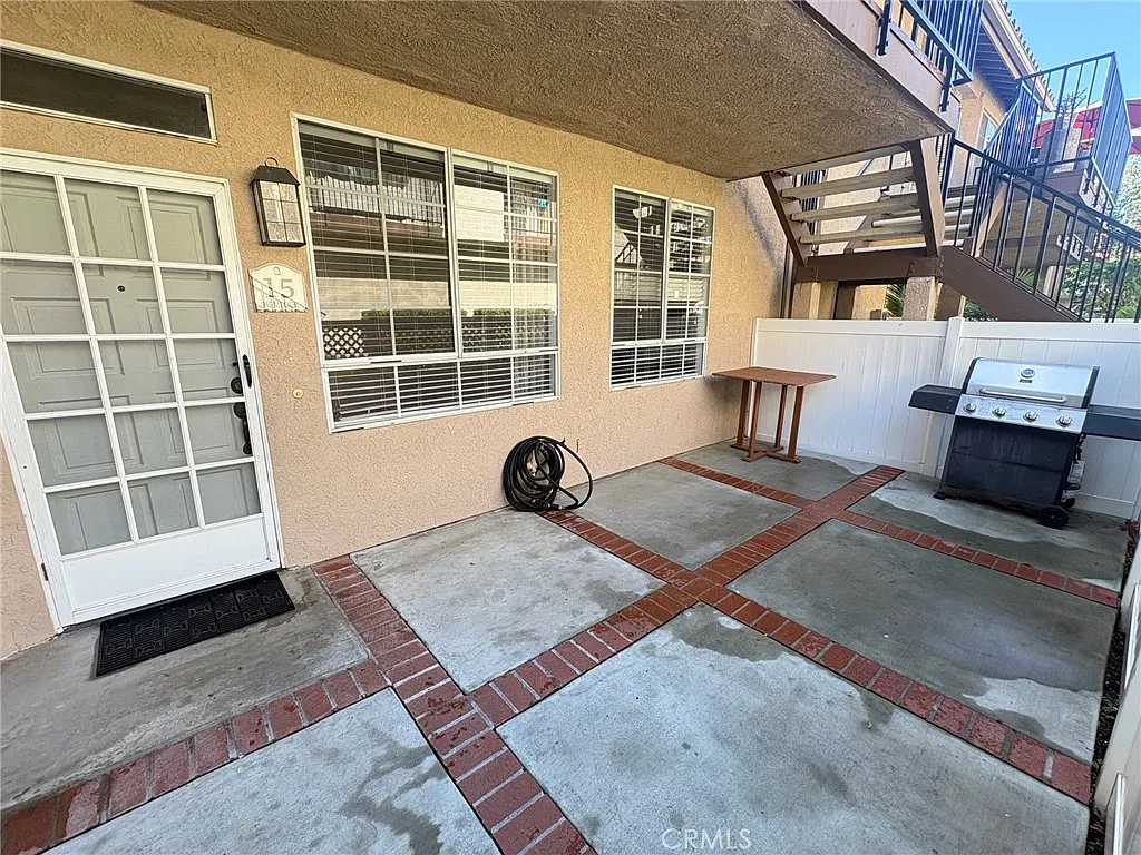 2 bed, 939 sqft, $2,900 — Photo 4
