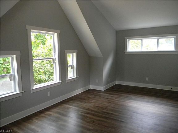 4th image of 1103 S Josephine Boyd St