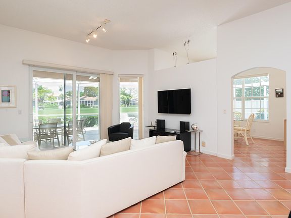 3rd image of 8367 Quail Meadow Way