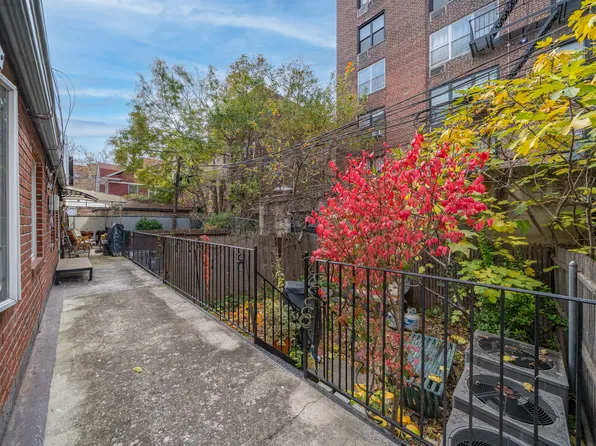 612 East Seventh Street image 18 of 21