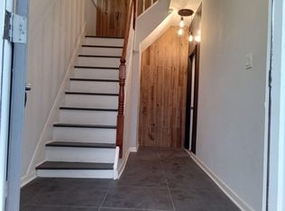 422 S 12th St #1, Newark, NJ 07103