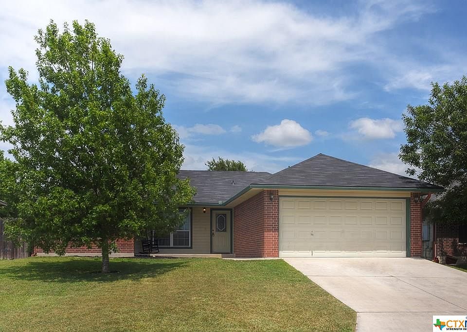 1st image of 2163 Bentwood Dr