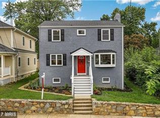 3005 18th St S, Arlington, VA 22204