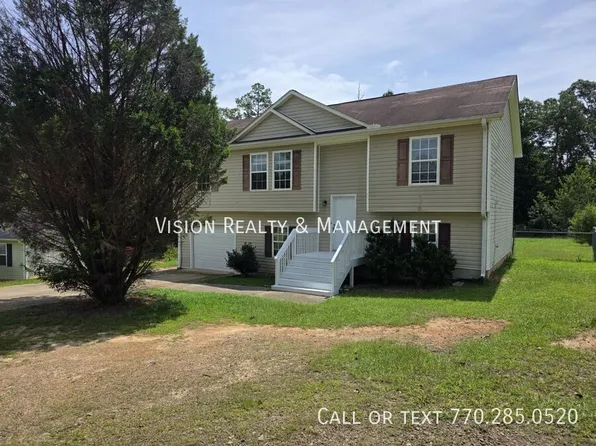 258 Lambert Overlook Cir, Carrollton, GA 30117