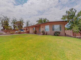 1405 Ridgecrest Dr SE, Albuquerque, NM 87108