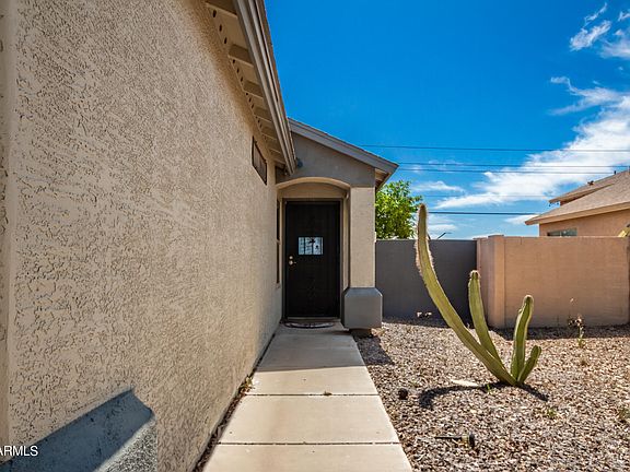 3rd image of 24559 N Lost Dutchman Way
