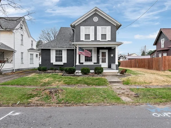 817 7th St SW, Massillon, OH 44647