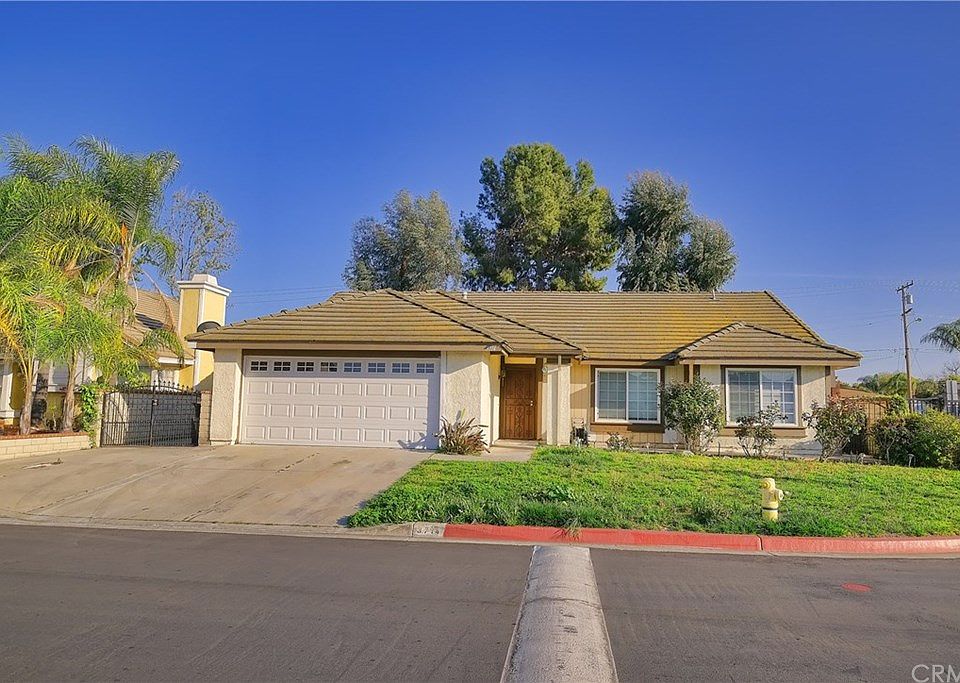 1st image of 3714 Oaklawn Ln