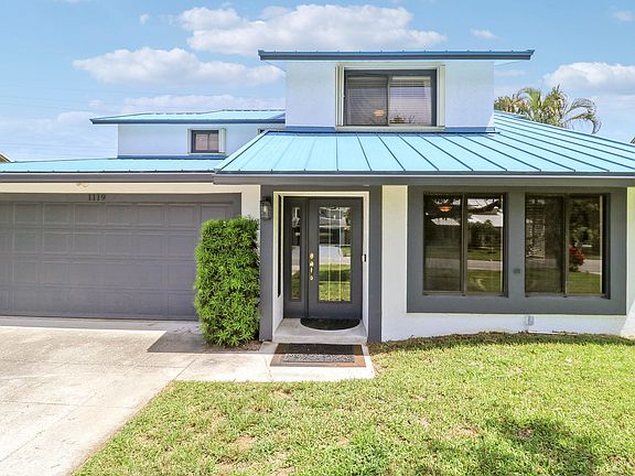 3rd image of 1119 RAINWOOD Circle