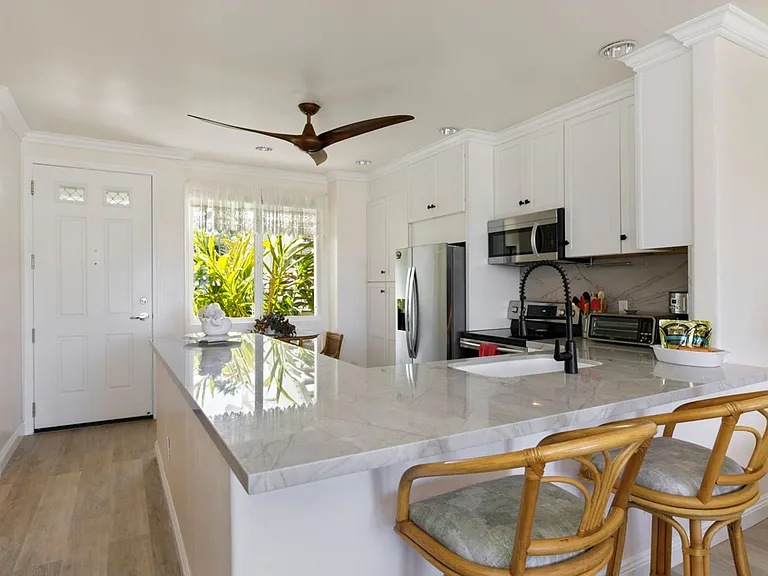 75-6009 Alii Dr #T2 — Photo 24