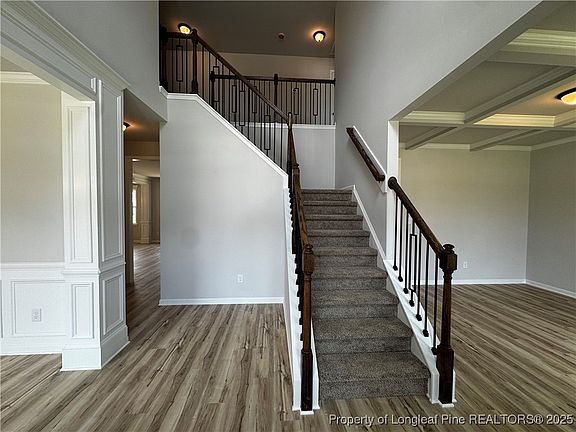 3rd image of 1818 Smith Farm St