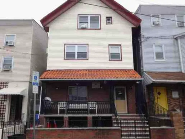 65 South Street, Newark, NJ 07102