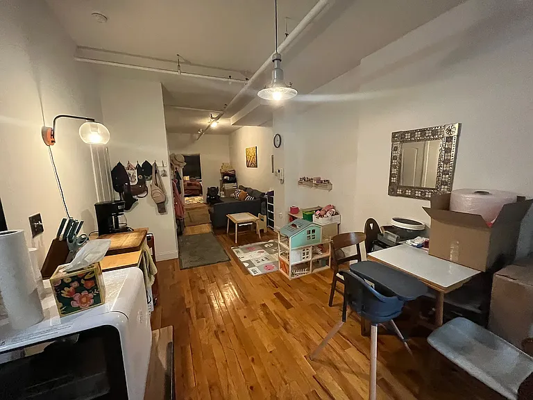 559 W 161st St #1A — Photo 2