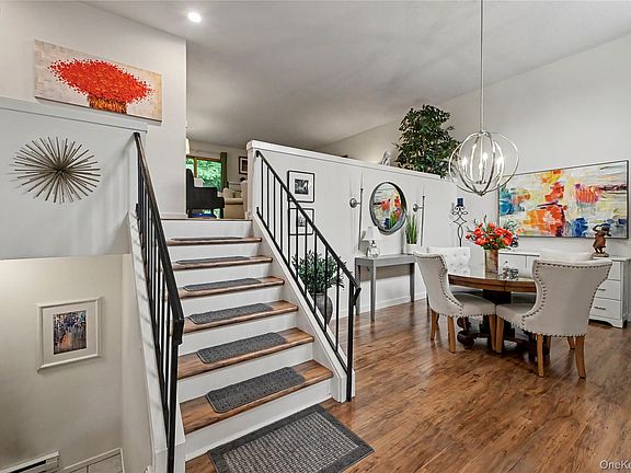 5th image of 334 Heritage Hills #B