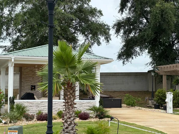 12361 Gateway Dr #164, Elberta, AL 36530