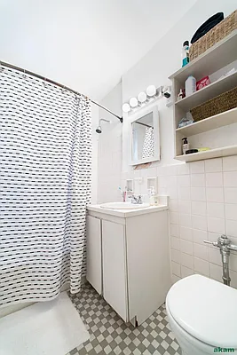 Sold by Akam Sales and Brokerage | media 14