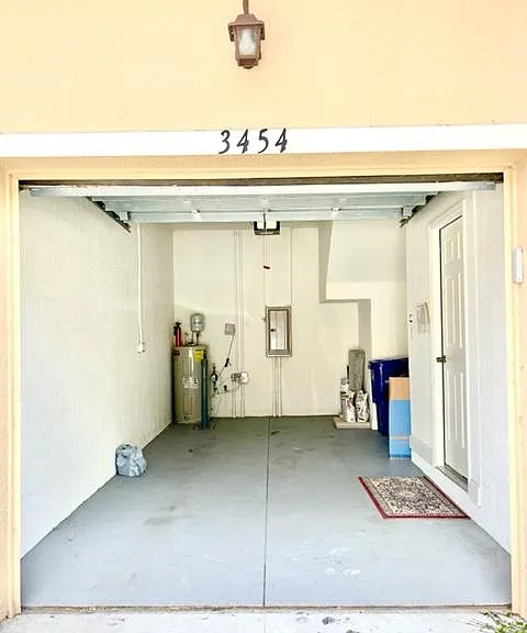1 Car Attached Garage