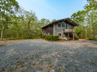 57 Vineyard Meadow Farms Rd, West Tisbury, MA 02575