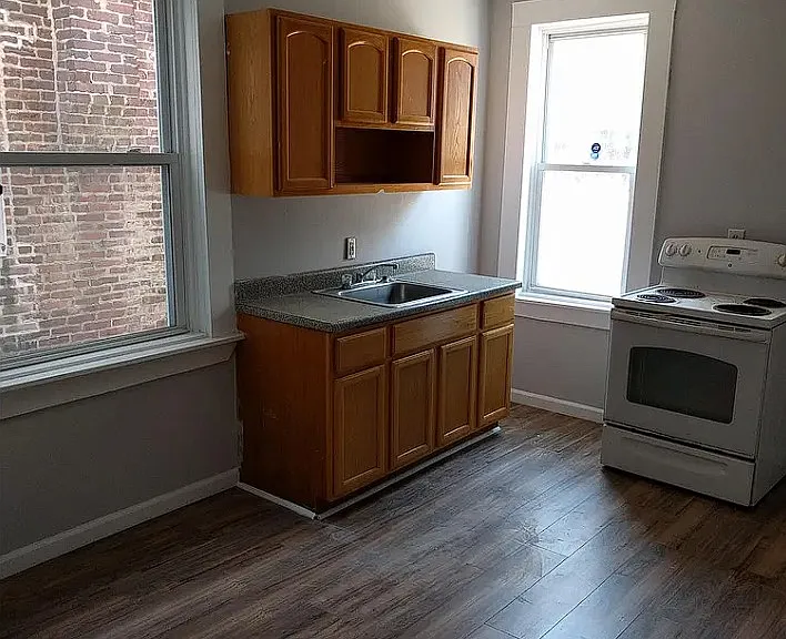 1434 N Felton St — Photo 4