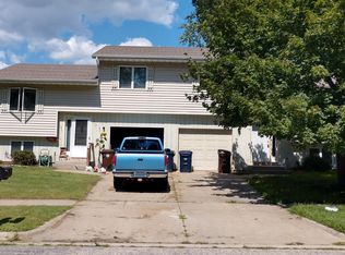 619 Troy St, Onalaska, WI 54650