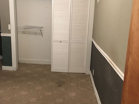 3rd image of 925 Woodsdale Ave