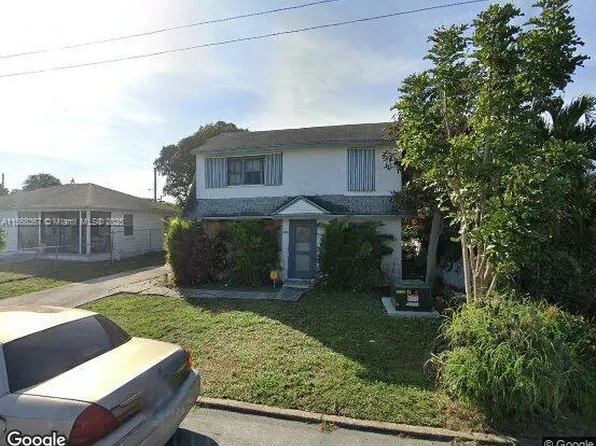 704 57th St, West Palm Beach, FL 33407