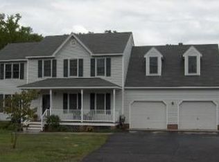 8307 Friar Tuck Ct, North Chesterfield, VA 23237