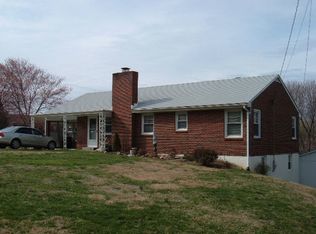 225 Roundelay Cir, Lynchburg, VA 24502