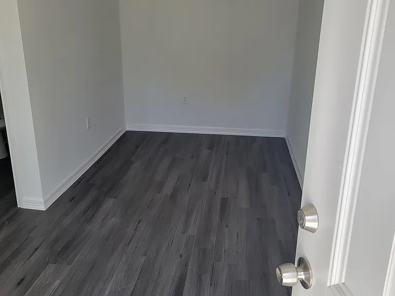 4312 Crane St #11 — Photo 8
